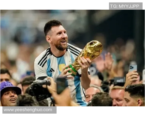 足球球星风采:从梅西到C罗,谁能称霸足坛历史之巅